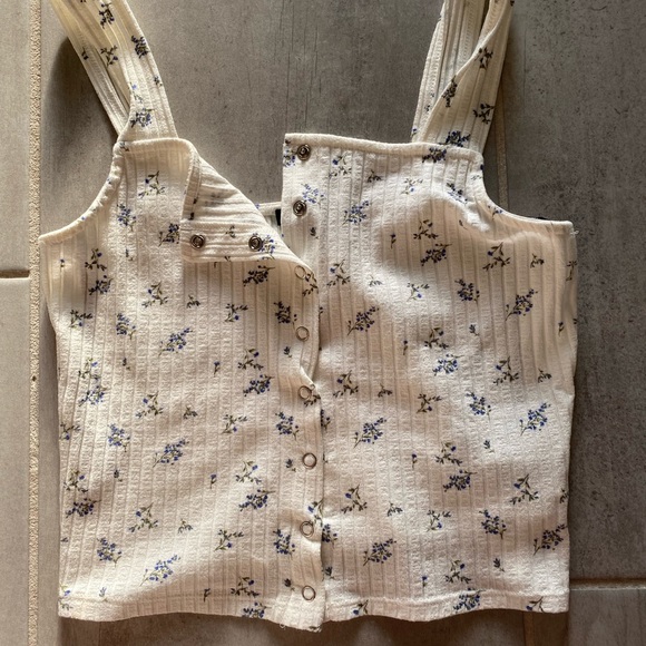 Cropped tank top - Picture 4 of 7